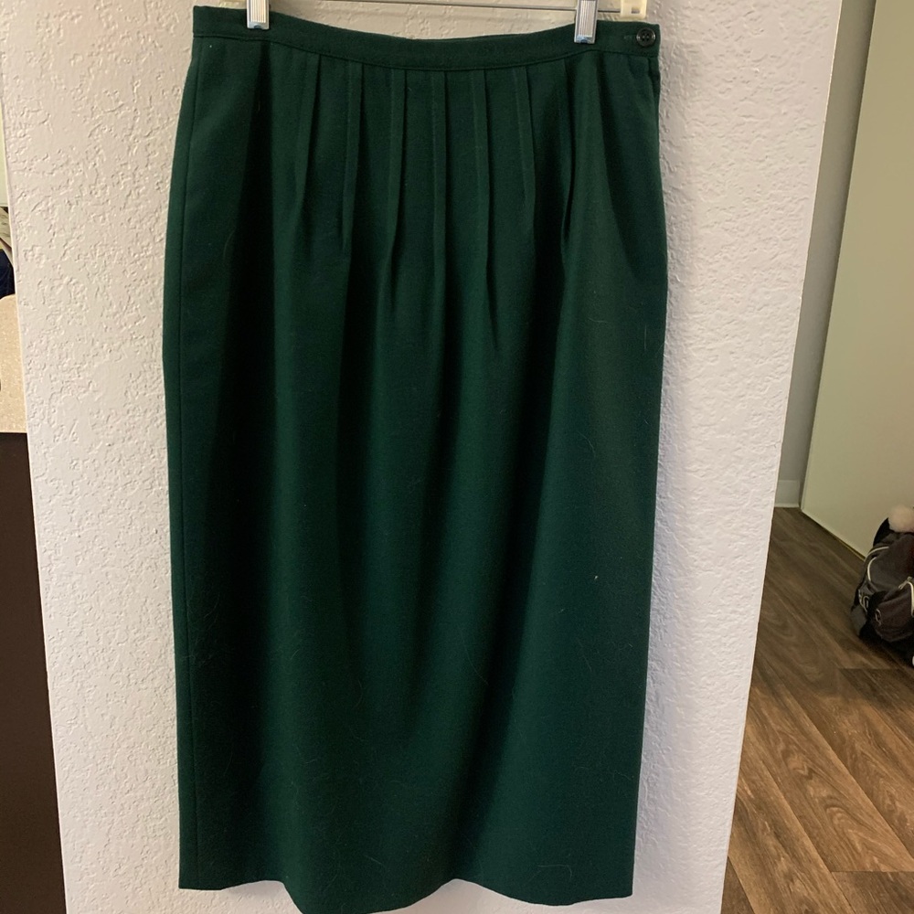 100% Lana Wool Armani Skirt